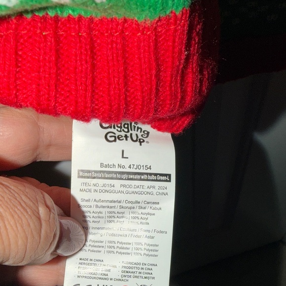 Green and Red Holiday Sweater with LED lights - Picture 4 of 6